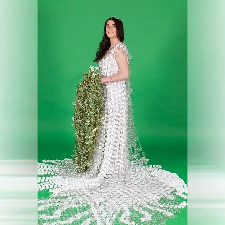 A Dress Inspired by Ivy Looks Exactly Like What You'd Think